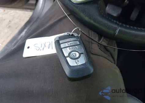 2017 Ford Fusion Hybrid Se z USA, uszkodzony, nr VIN 3FA6P0LU3HR260558